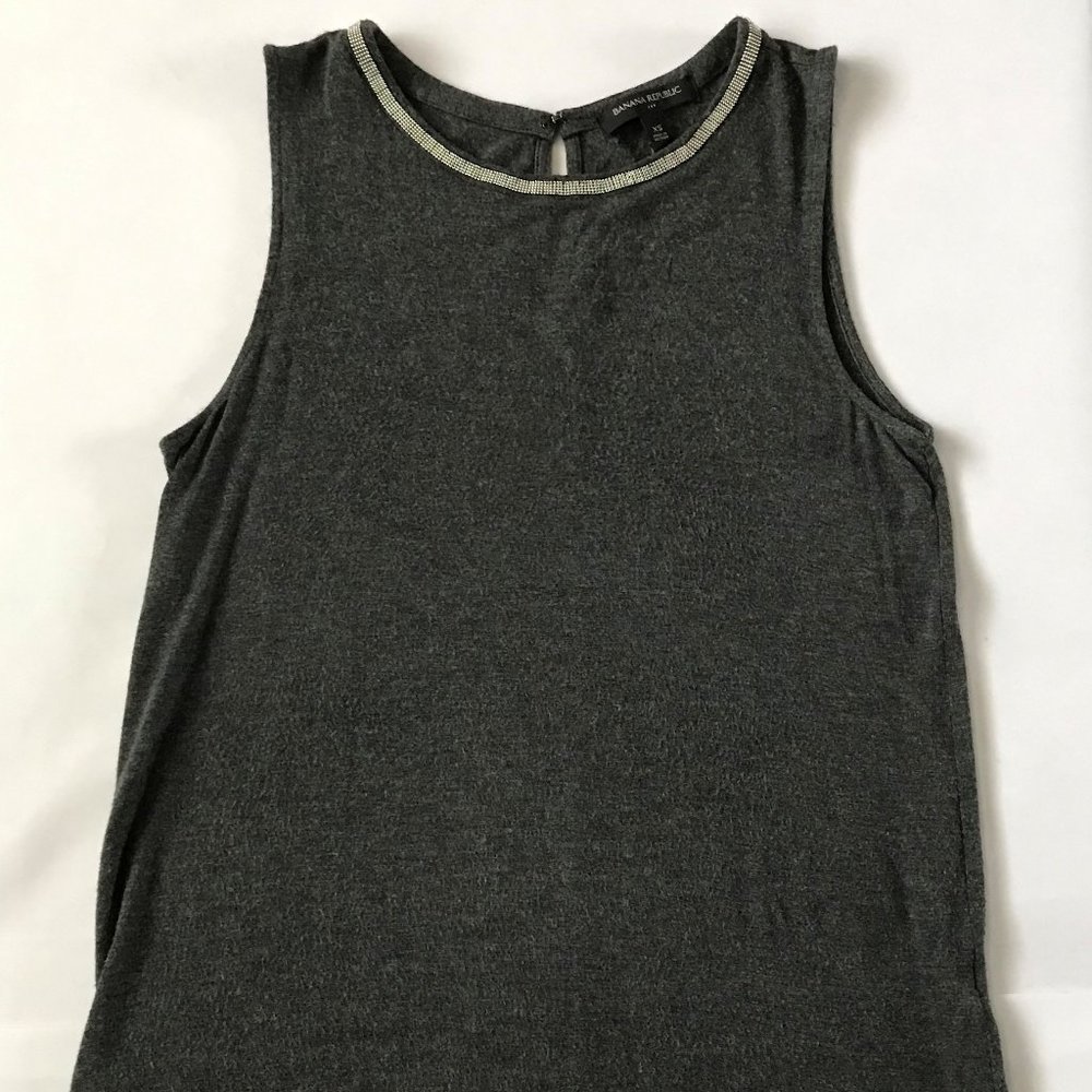 Banana Republic Factory Sleeveless Embellished Neck Hi-Lo Top Charcoal Gray XS